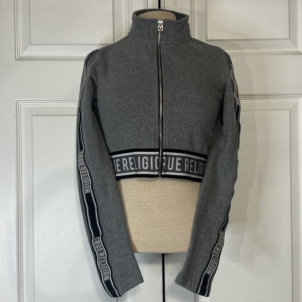 True Religion Cropped Jacket Gray Zip Up Y2K Streetwear Urban Glam Spell‎ Out XS